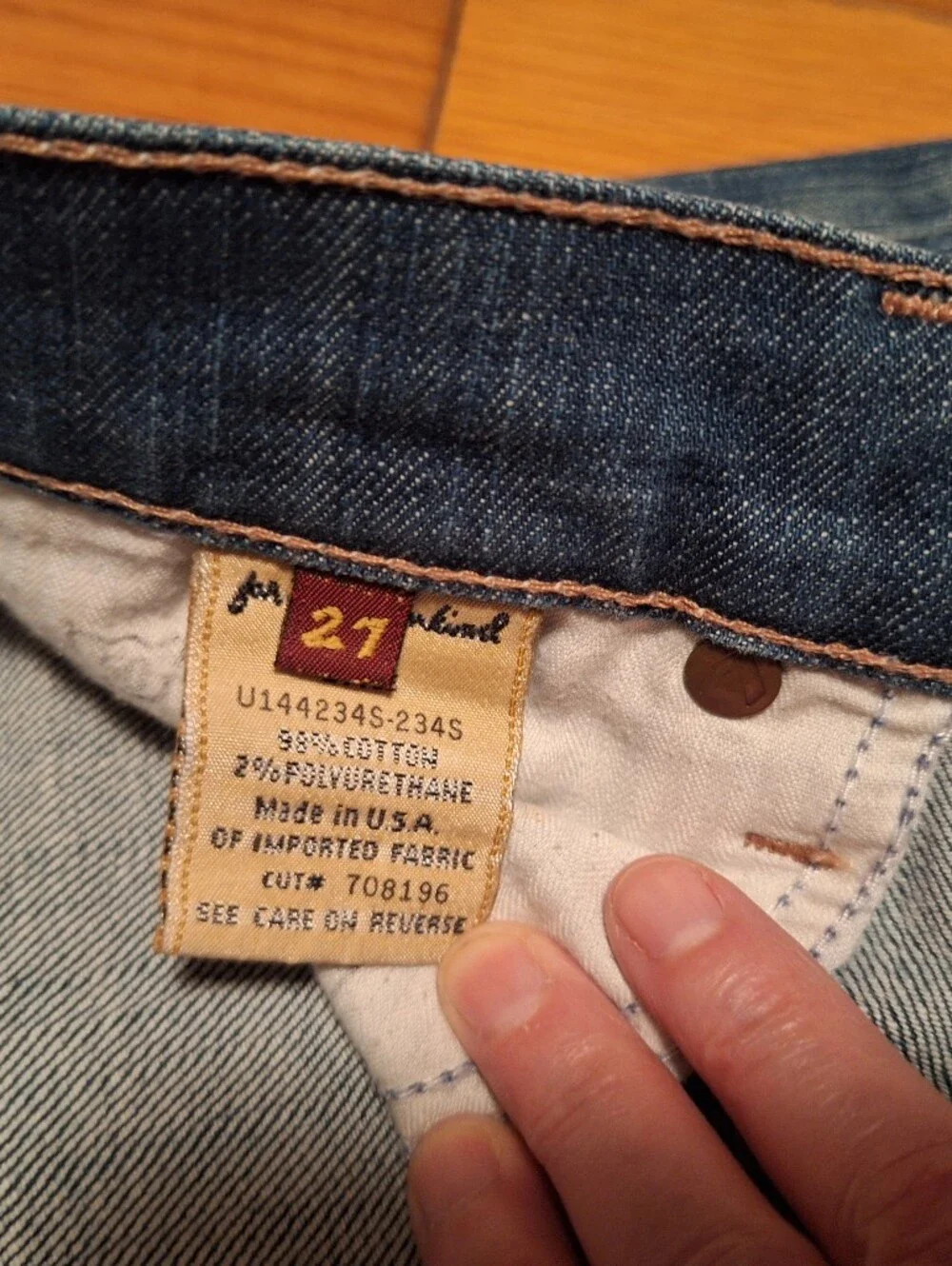 7 For All Mankind Button Fly Jeans Ladies 27 USA  Style U144234s-2345 Y2K
